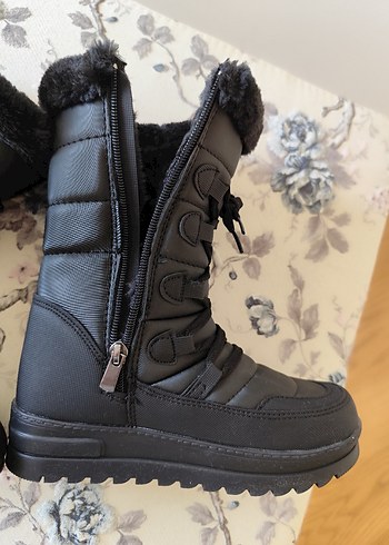 Siyah Kürklü Yüksek Topuklu kız çocuk Bot - Görsel 8