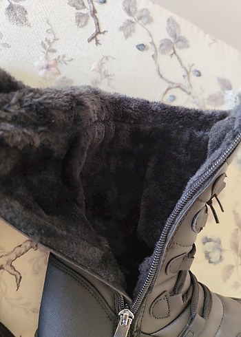 Siyah Kürklü Yüksek Topuklu kız çocuk Bot - Görsel 7