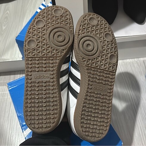 37 Beden beyaz Renk adidas samba beyaz