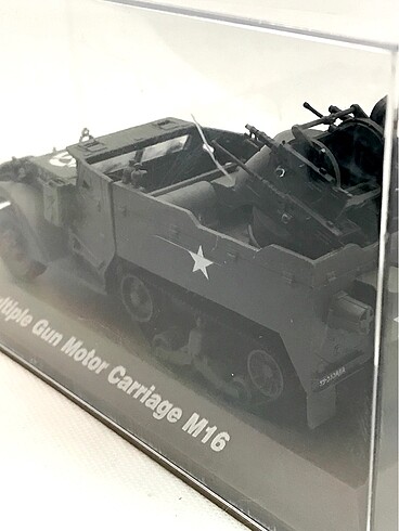  Metal Askeri Araç Modeli