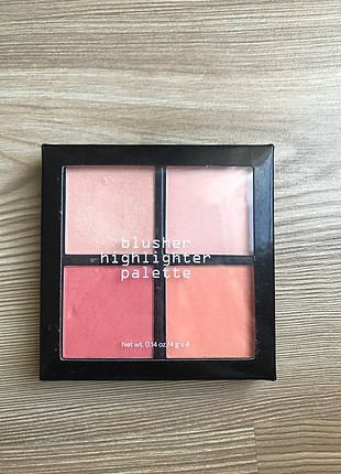 H&M Studio Hm allık aydınlatıcı paleti