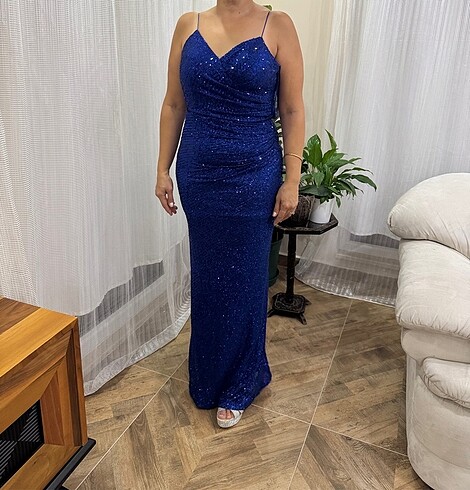 Gece elbisesi