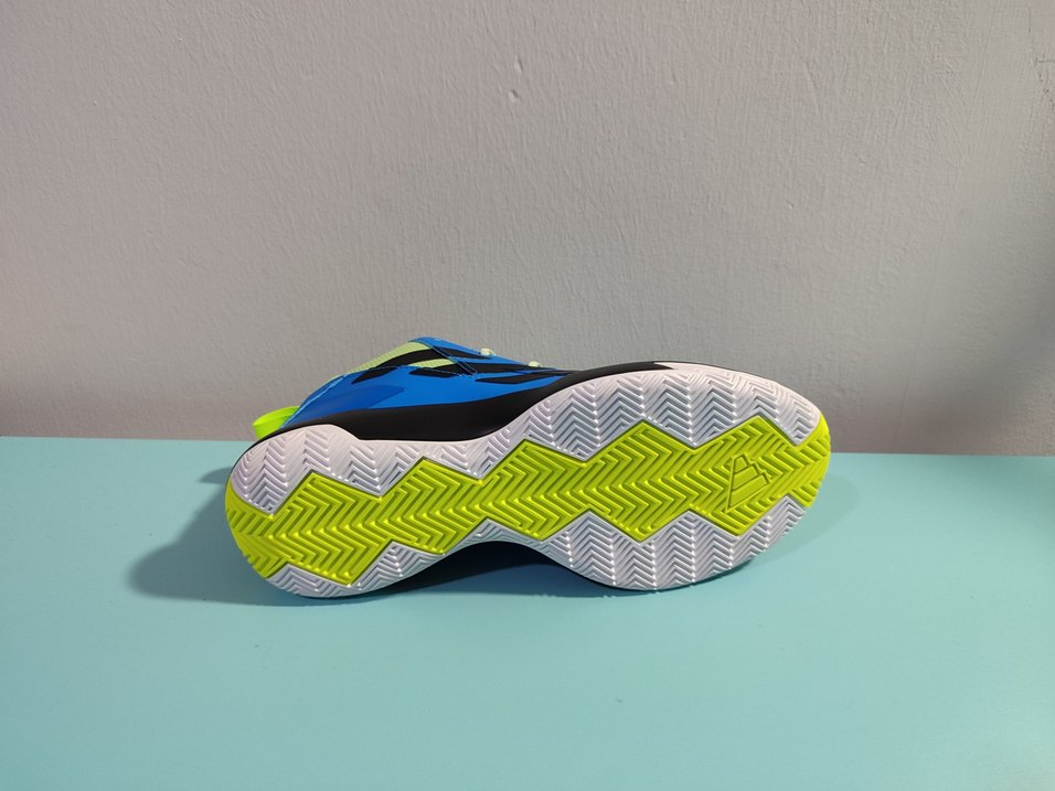 Renkli Baskılı Mavi Basketbol Ayakkabısı - Görsel 3