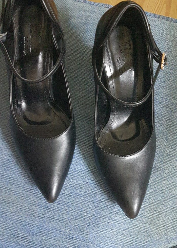 Siyah parlak  tasli  Tokalı Stiletto - Görsel 2