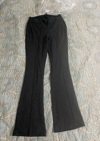 Kadın Gri Yılan Desenli İspanyol Paça Pantolon - Görsel 2