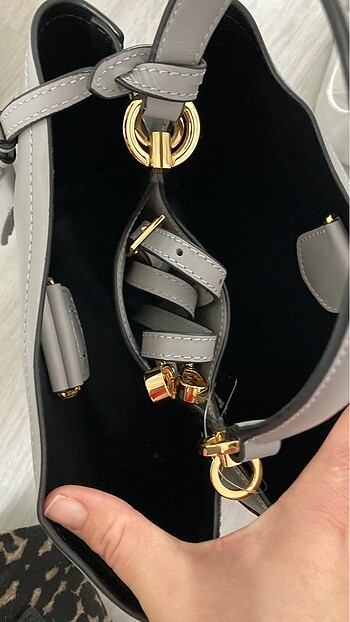 Prada Çanta