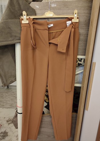 Kemerli Kahverengi Kadın Kumaş Pantolon - Görsel 2