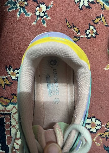 39 Beden Kadın Pastel Renkli Bağcıklı Spor Ayakkabı