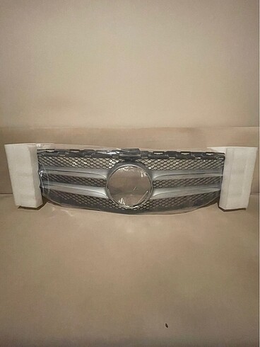 Diğer Mercedes orjinal çıkma W205 C180 ön panjur
