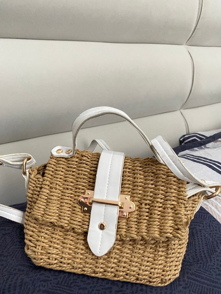 Beyaz Tokalı Bohem Kadın Çanta - Görsel 3