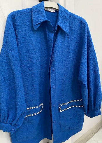 Nakışlı Mavi Keten Kadın Gömlek - Görsel 4