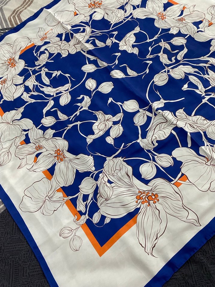 Mavi Bohem Tarzı İpek Kadın eşarp - Görsel 2