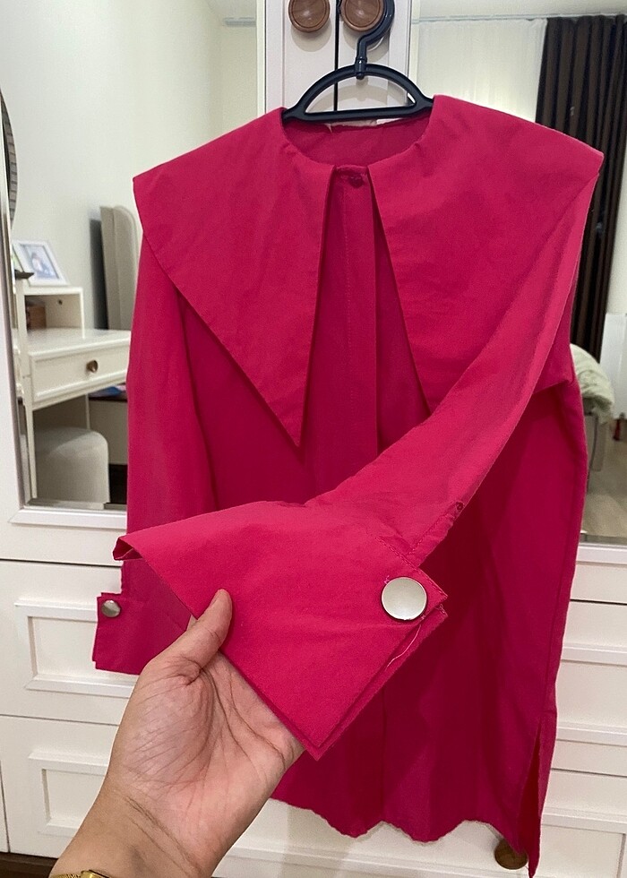 Pembe yakalı gömlek - Görsel 4