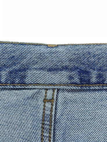 36 Beden çeşitli Renk Bershka Jean / Kot %70 İndirimli.
