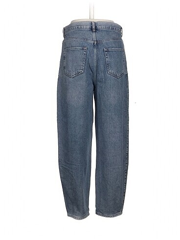 36 Beden Bershka Jean / Kot %70 İndirimli.