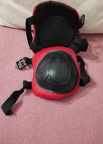 Kırmızı Paten Diz Koruyucu seti - Görsel 3