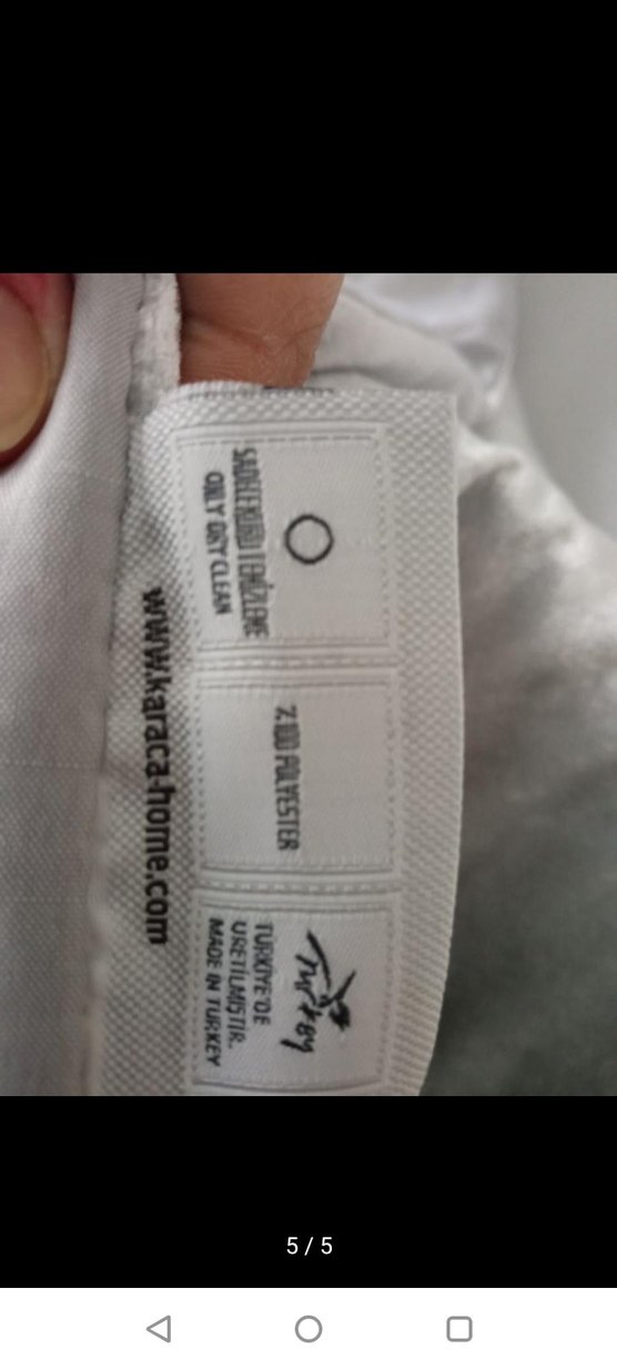 Gri Nakışlı Beyaz Yatak Örtüsü - Görsel 5