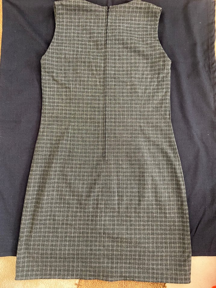 Gri ekoseli Kolsuz Ofis Elbisesi - Görsel 2