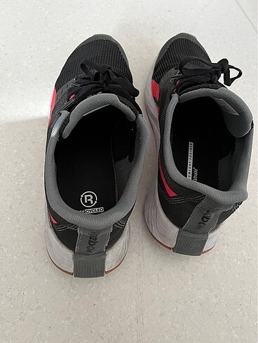 #REEBOK ERKEK AYAKKABI