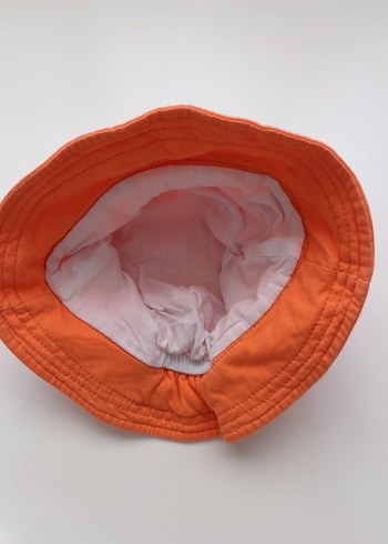 Turuncu Nakışlı Bebek Şapkası - Görsel 4