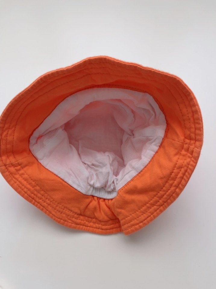 Turuncu Nakışlı Bebek Şapkası - Görsel 4