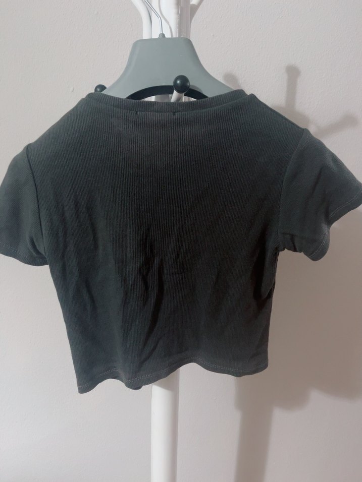 Siyah Kısa Kollu Crop Top - Görsel 3