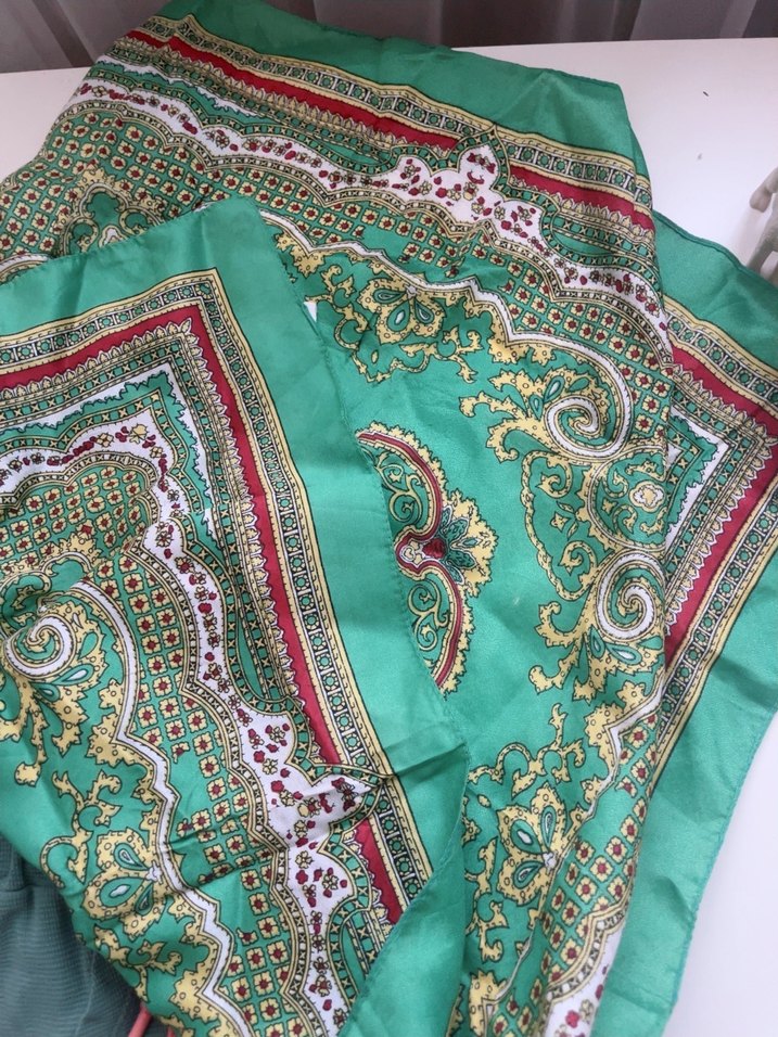 Yeşil Parlak Bohem Kadın Fular - Görsel 4