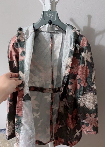 Çiçek Desenli  Kadın Kimono /mevsimlik - Görsel 3