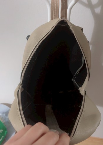 Bej Deri Kadın Sırt Çantası - Görsel 4