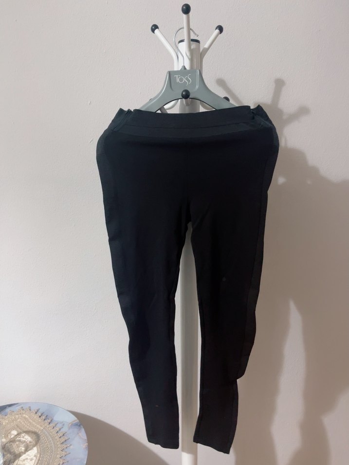 Siyah Kadın Midi Tayt, Esnek Kumaşlı - Görsel 2