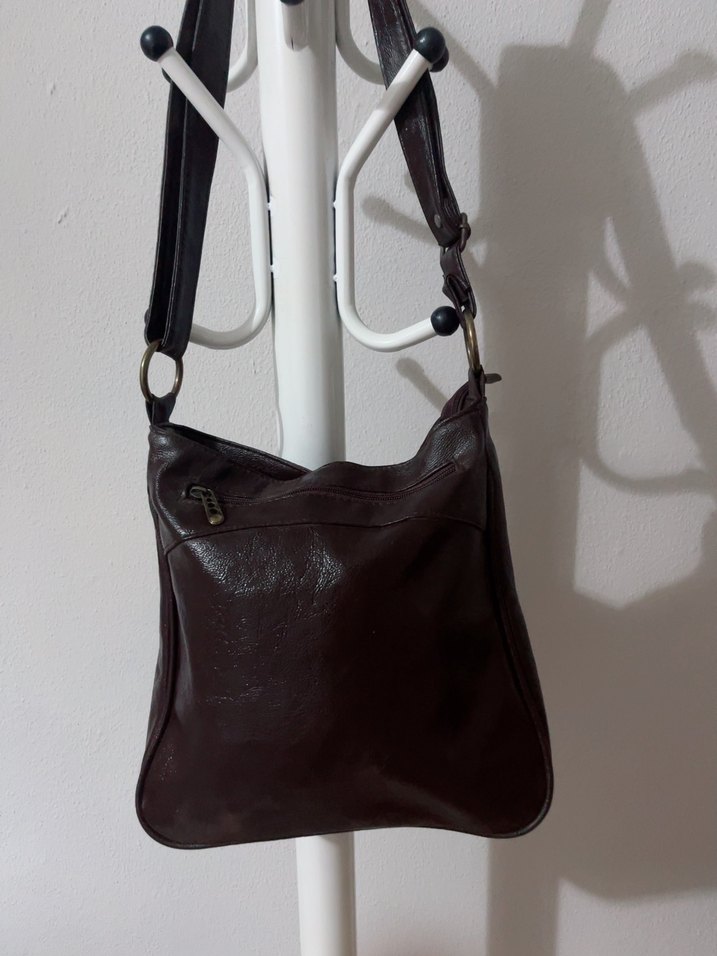 Kahverengi Deri Tokalı Kadın Çanta - Görsel 2