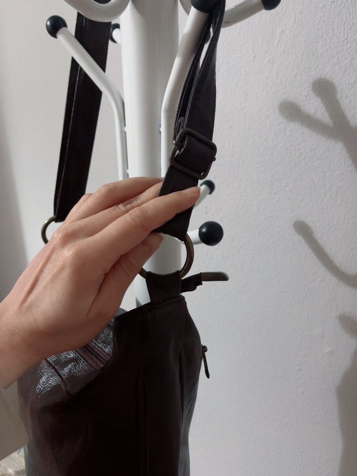 Kahverengi Deri Tokalı Kadın Çanta - Görsel 4