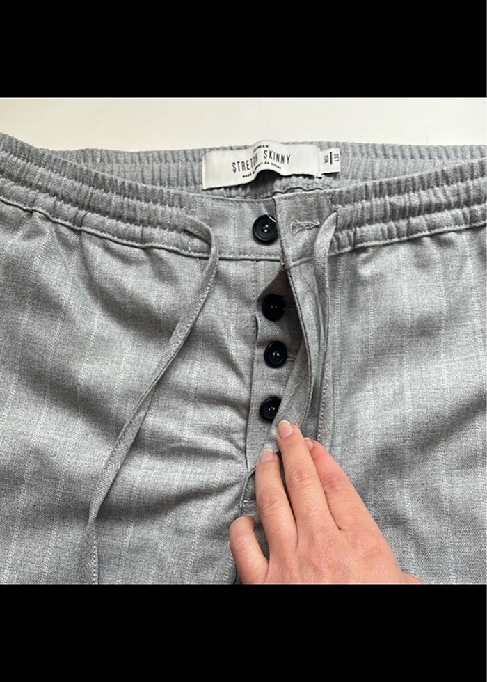 Gri orijinal pantolon - Görsel 3