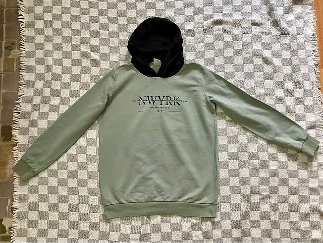 Defacto Sweatshirt, 13-14 yaş