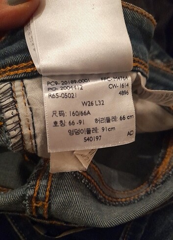 26 Beden lacivert Renk Levis' jean