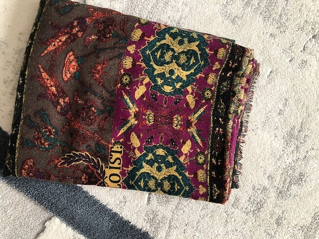 Desenli pamuklu şal