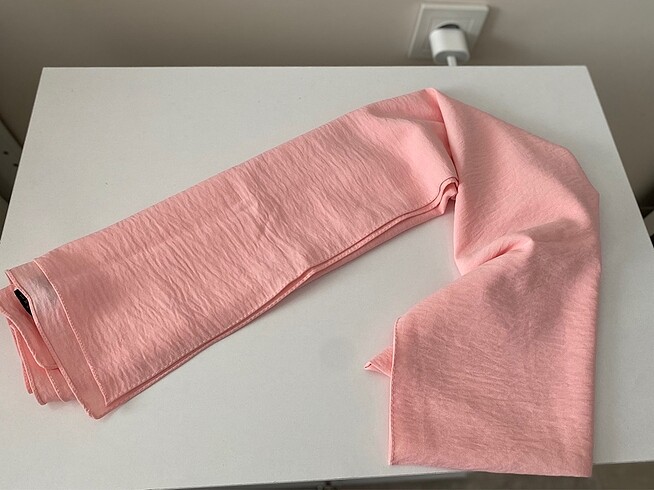 Pembe tesettür şal