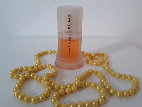 ROMA - Laura Biagiotti EDP 50 ml Bayan orijinal parfümü 