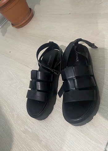 Siyah Kadın Platform Topuklu Sandalet - Görsel 5