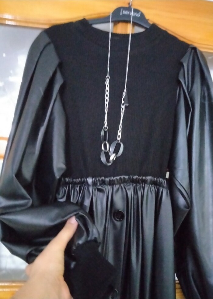 Deri kadın elbise  - Görsel 3