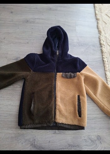 LC Waikiki Erkek Çocuk Renkli Peluş Mont