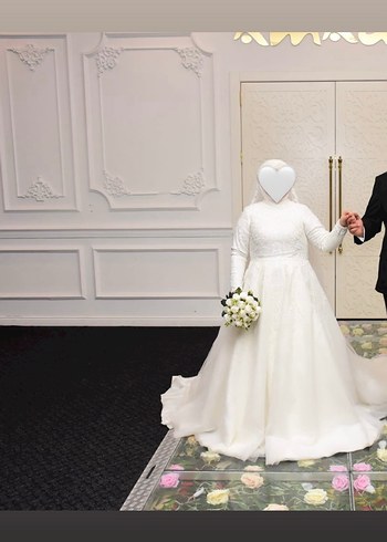 Gelinlik Zarif Uzun Kollu Beyaz Gelinlik