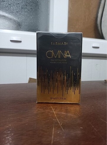 1 adet omnia bayan parfümü edp farmasi