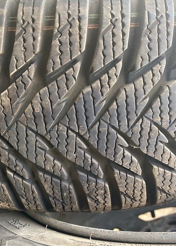 175/65/14 Googyear Ultragrip kış lastiği - Görsel 6