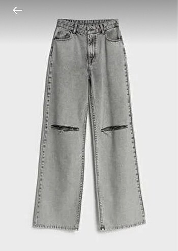 bershka 90's distressed detaylı ispanyol paça pantolon