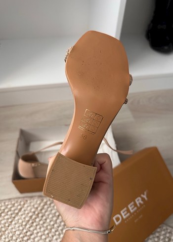 Kadın Bej Kemerli Blok Topuklu Abiye Ayakkabı - Görsel 5