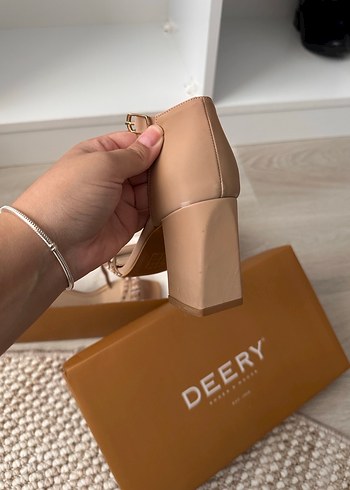 Kadın Bej Kemerli Blok Topuklu Abiye Ayakkabı - Görsel 8