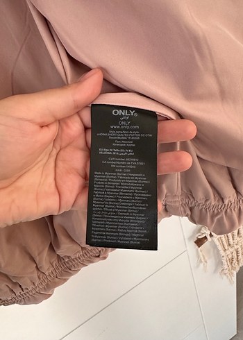 Kısa Kesim Toz Pembe Kadın Mont - Görsel 4