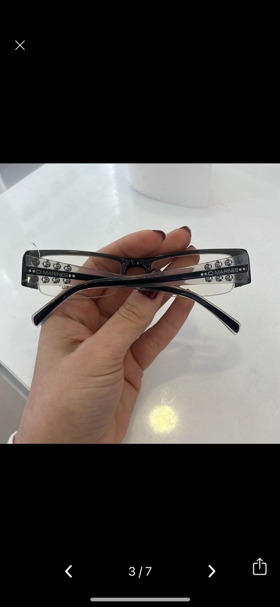 Parlak Siyah Gotik Kadın Gözlüğü - Görsel 3