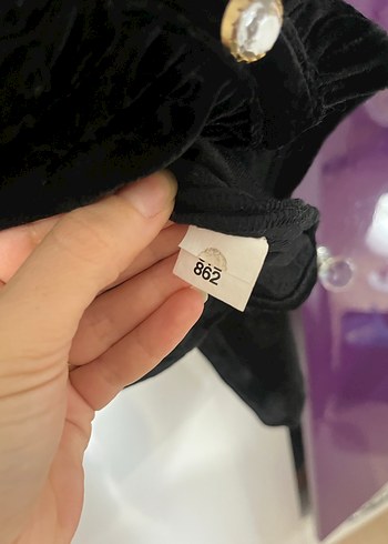 Düğmeli Siyah Süet V Yakalı Kadın Gömlek - Görsel 5